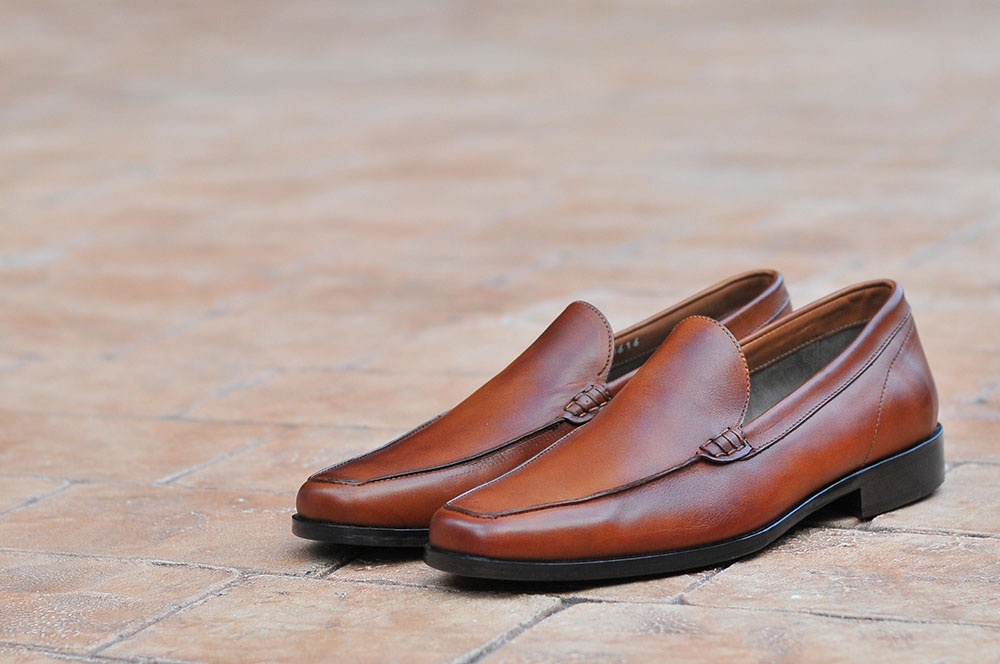 Paraboot パラブーツ AUSTINはイタリアの定番マッケイ製法をフランス流で再現パラブーツらしさを敢えて省いたマッケイ製法をフランス靴で表現