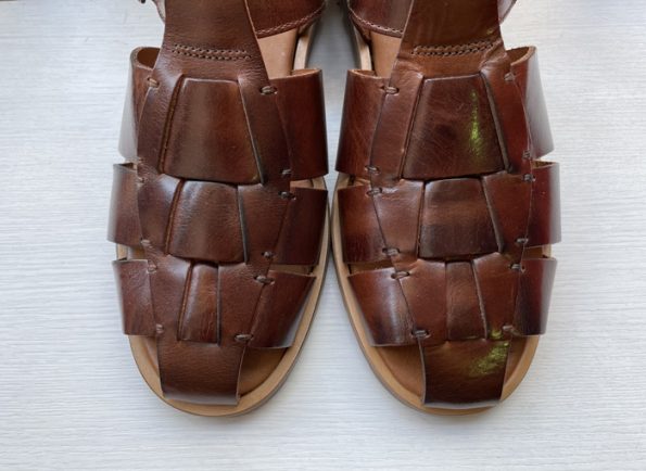 グルカサンダル