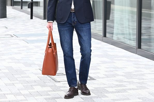 デニム×革靴　シルエットが重要