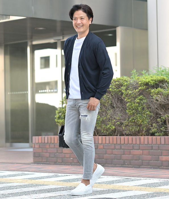 ディースクエアードのデニムを使用したコーディネートをご紹介