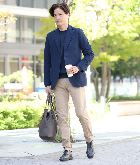 30代40代長そでTシャツコーデ