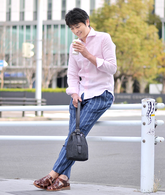 ブリリアイージーパンツ