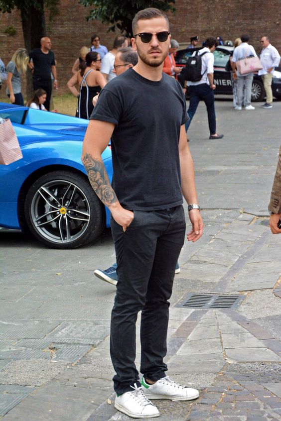 メンズTシャツコーデ