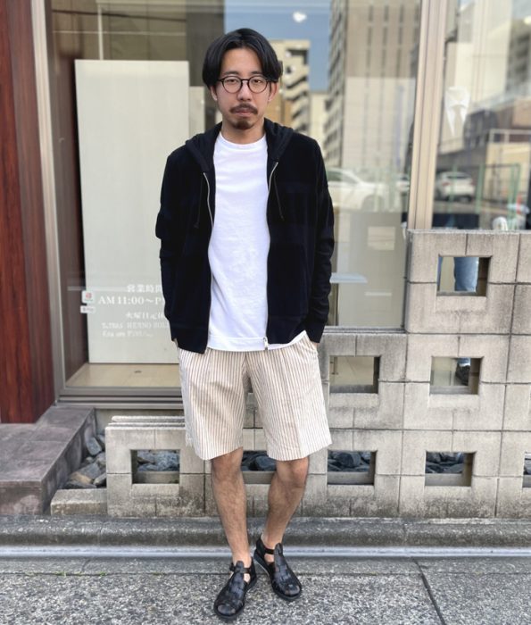 メンズ白Tコーデ