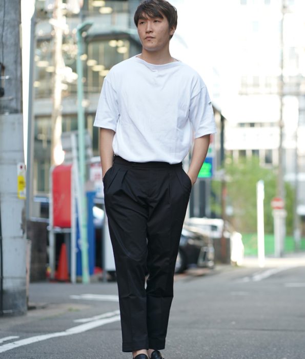 大人の差を付けるTシャツ1枚のコーデ