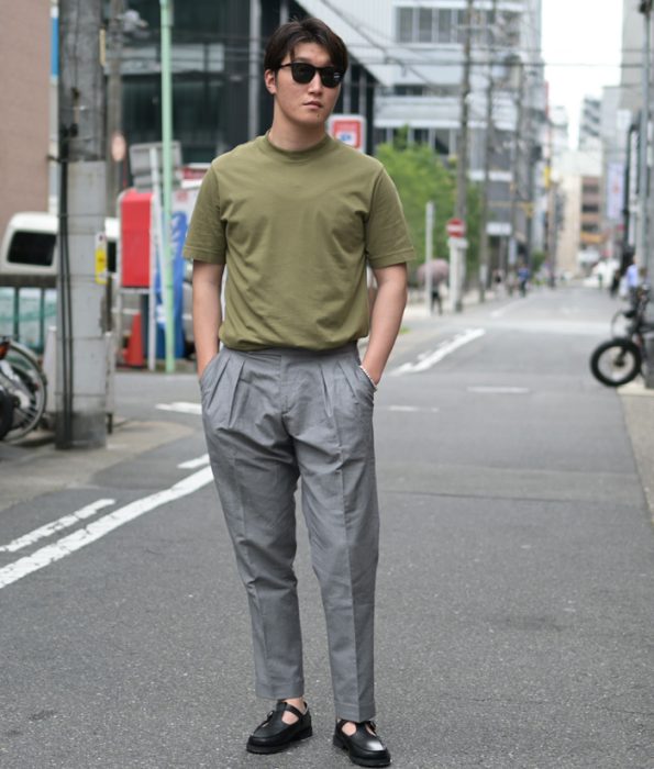 大人の差を付けるTシャツ1枚のコーデ