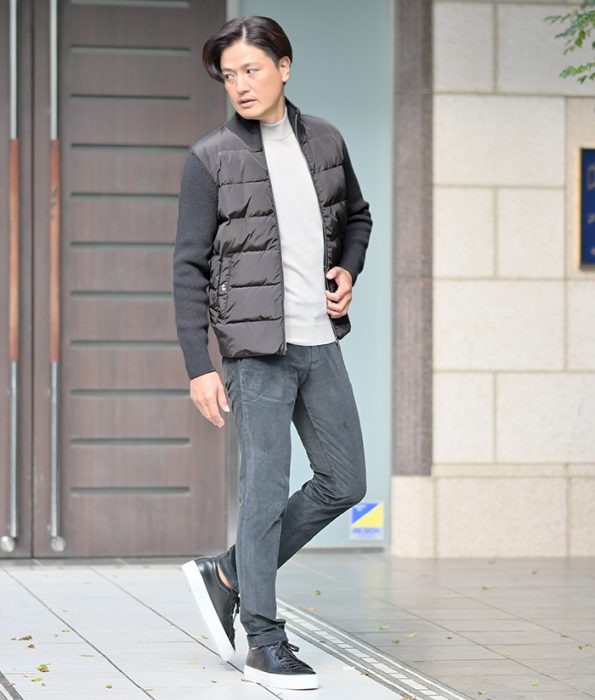 コーデュロイパンツ コーデ