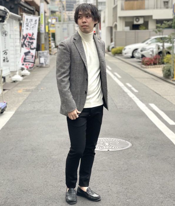 タートルネックコーデ