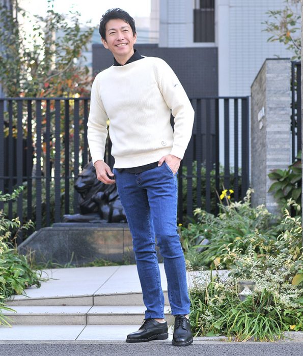 ボートネックコーデ