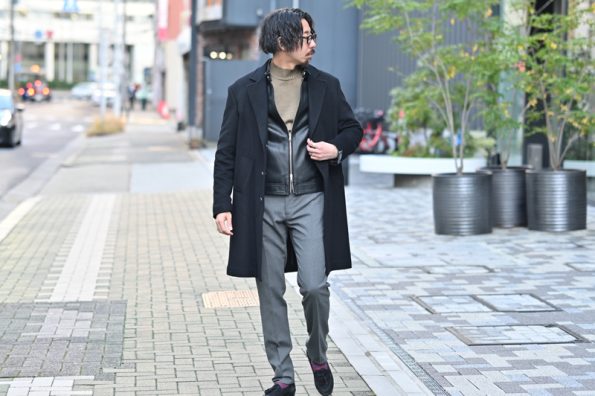 大人の着こなしが変わる理由。今「グレー」アイテムが選ばれているワケ