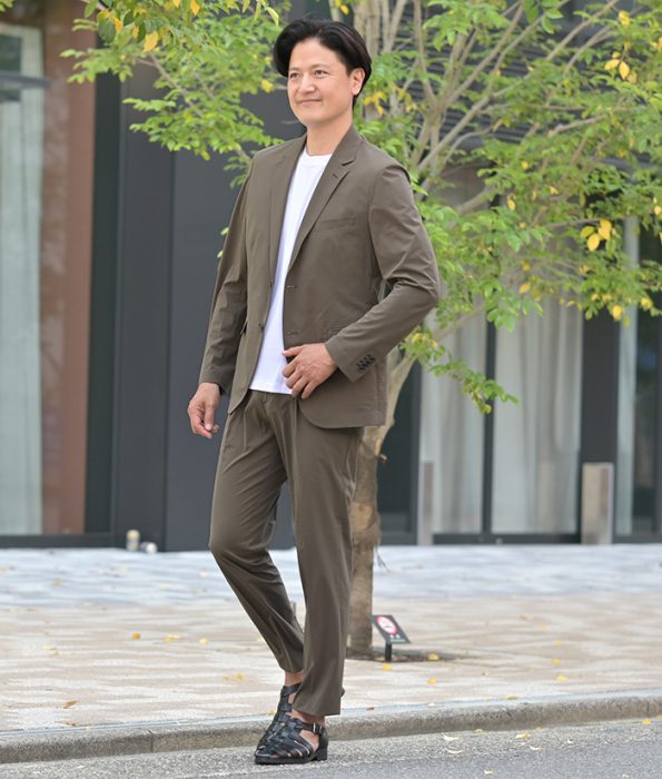 パラブーツ グルカサンダル フェレットコーデ