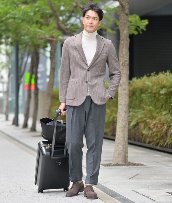 ブラウンジャケットコーデ