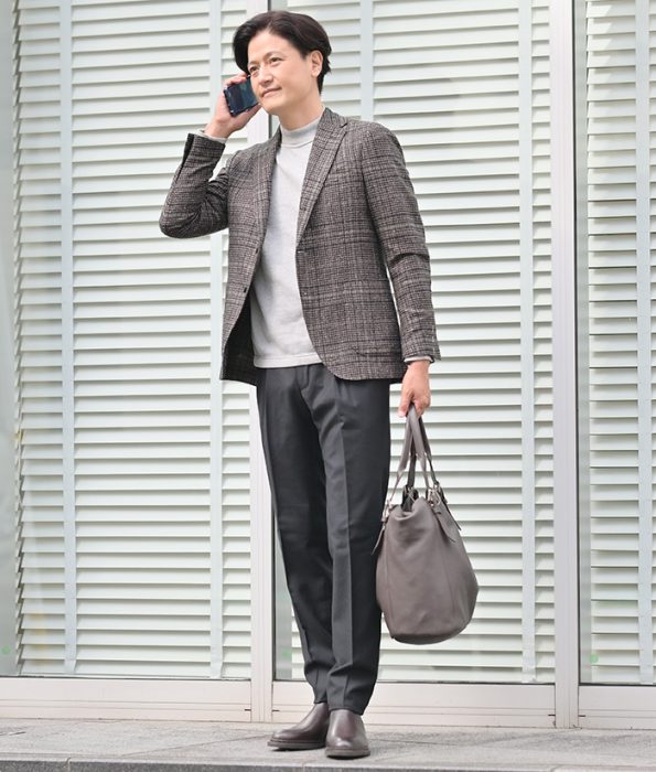 ブラウンジャケットコーデ