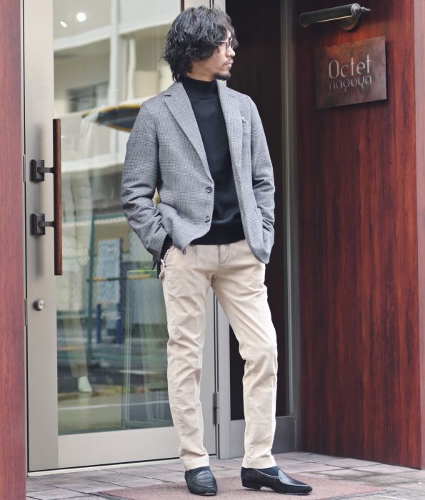 コーデュロイパンツコーデ　メンズ