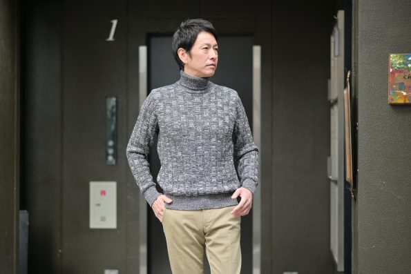 ザノーネ　ニット