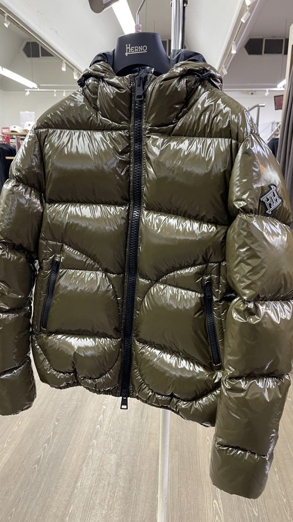 HERNO(ヘルノ)ダウンジャケット