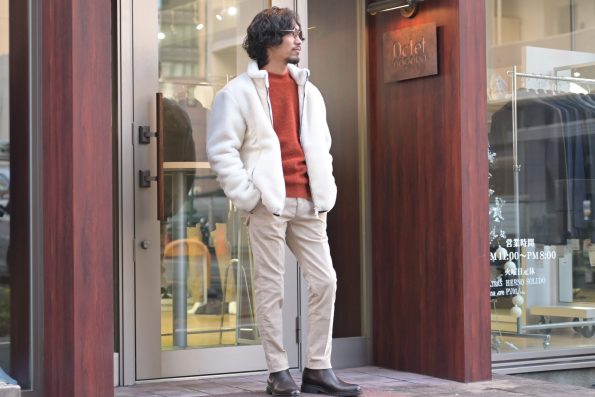 コーデュロイパンツコーデ