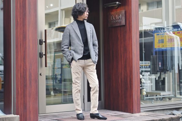 コーデュロイパンツコーデ