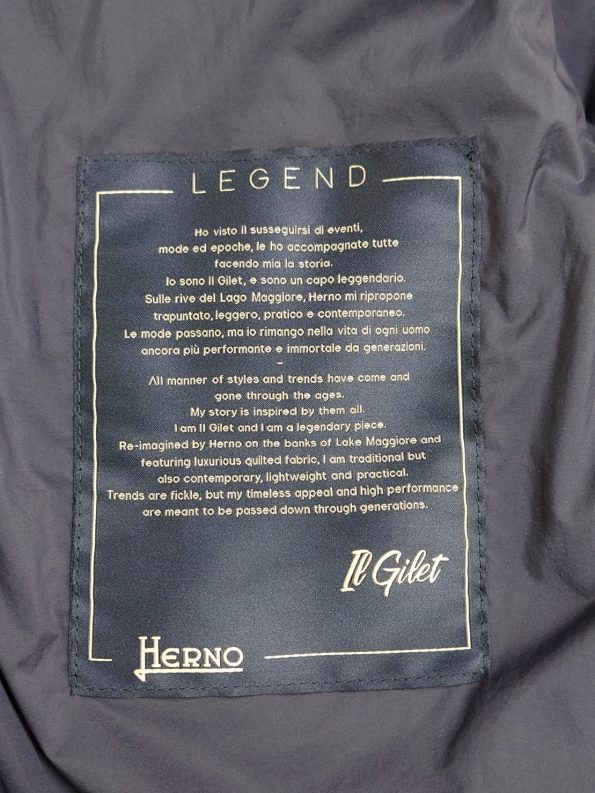 ヘルノ ダウンベスト