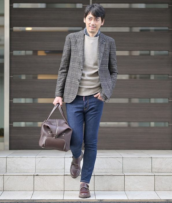 冬の旅行コーデ　ジャケット×デニム