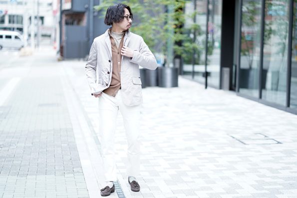 30代40代50代が穿く白パンツコーデ１