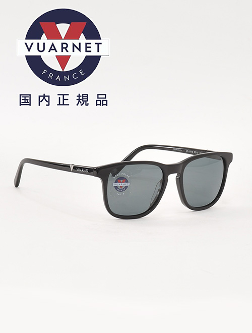 目元にアクセントを加える夏のオススメ小物であるヴュアルネのサングラス