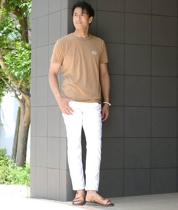 パラブーツのサンダルを使ったコーディネート