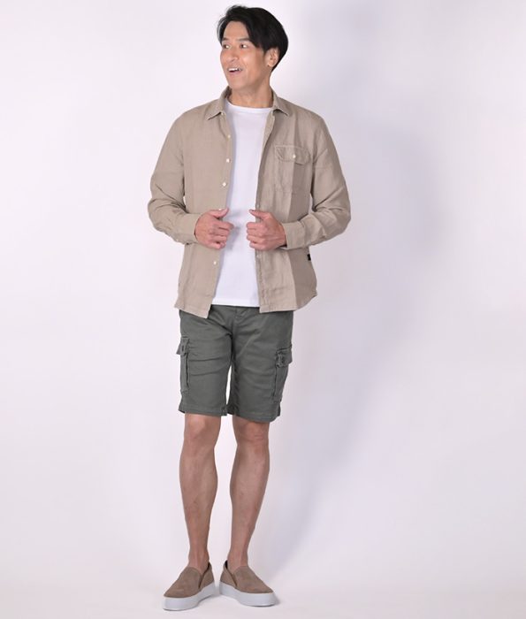 SUNNY / ペリーコ サニーのスリッポンを仕様した、同系色に纏めたカラーコーディネート