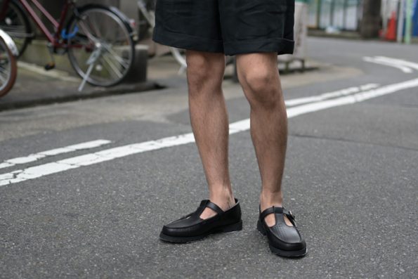 パラブーツのレザーサンダルと合う大人のハーフパンツ