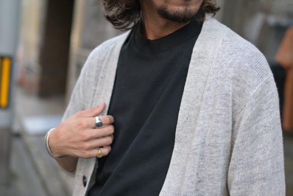 30代40代50代の男性が街で履くレザーサンダルコーデ