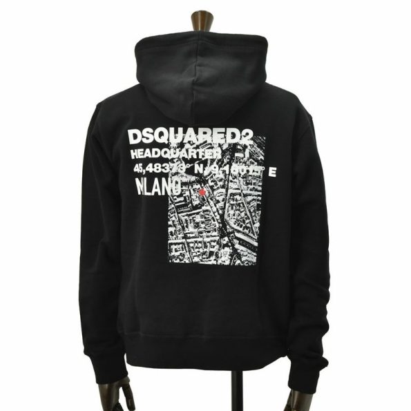 おじさん　パーカーコーデ