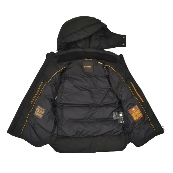 MooRER ムーレーダウンベストの着回し方