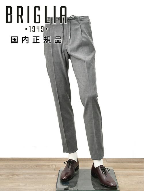 綺麗目ながらもラフな抜け感をプラスするBRIGLIA 1949/ ブリリアのイージードレススラックス