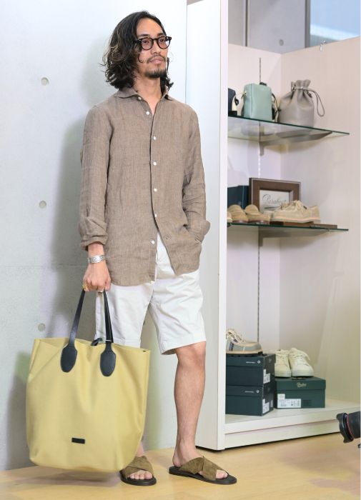 PREDIBINO/プレディビーノのサンダルを使ったほどよく力の抜けた抜け感と、洗練された上品さが絶妙にミックスしたコーデ