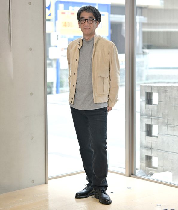 ブラックウォッシュデニムコーデ 40代50代