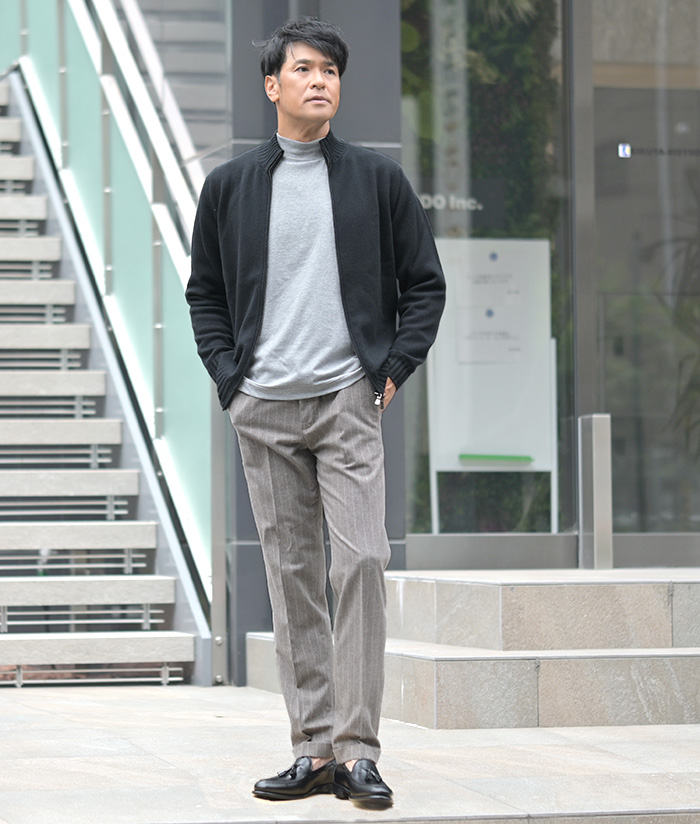 都会で映える。大人が選ぶスマートな週末コーデ