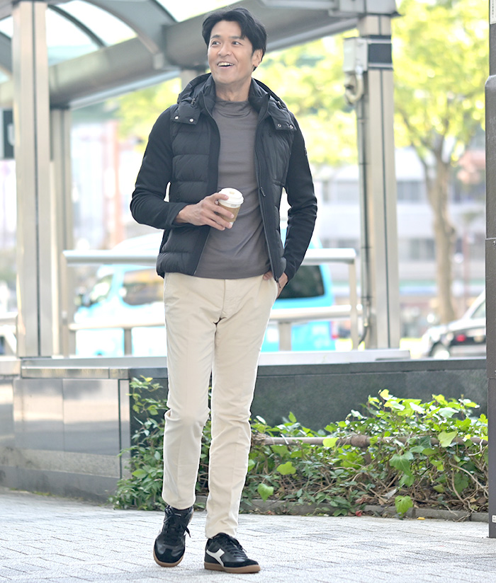 冬の大人カジュアルは“軽さ”が鍵。