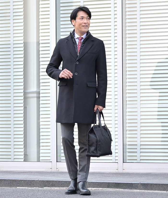40代50代が選ぶ、信頼感のあるチェスターコートスタイル