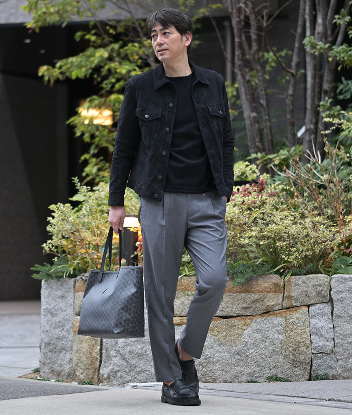 大人のモノトーンで色気を纏う