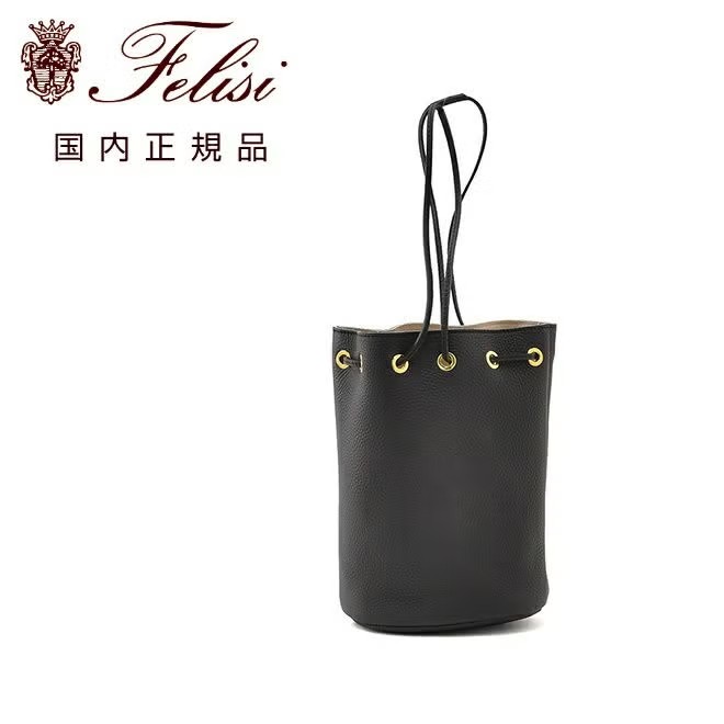フェリージ　ショルダーバッグ　巾着フォルム　ソフトキップレザー　ブラック　黒　2WAY