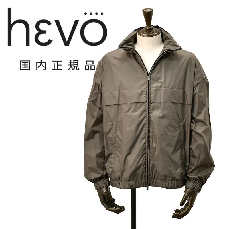 イーヴォ　スタンドネックブルゾン　ショート丈アウター　モンテサンナーチェ　ブラウン　MONTESANNACE　光沢ナイロン