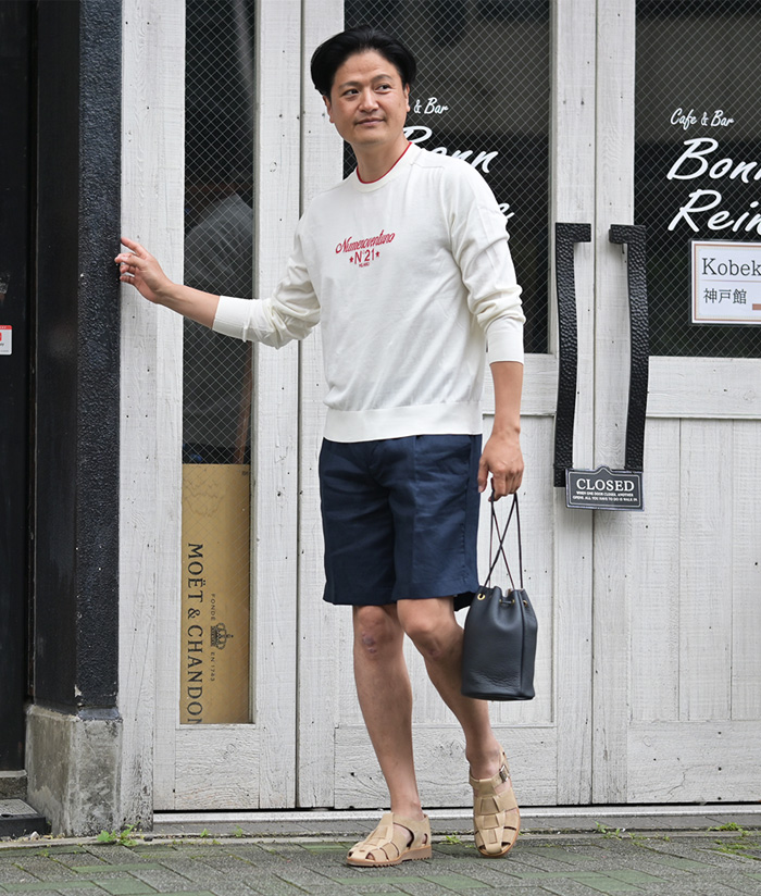 大人が楽しむ、上品ショーツスタイル