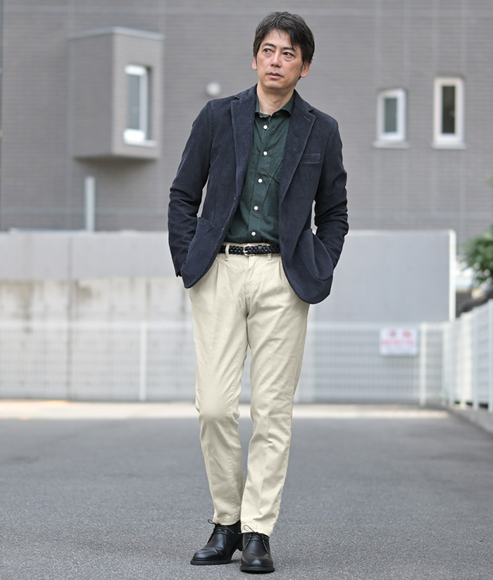仕事でも洒落て見える。大人の秋ジャケットコーデ