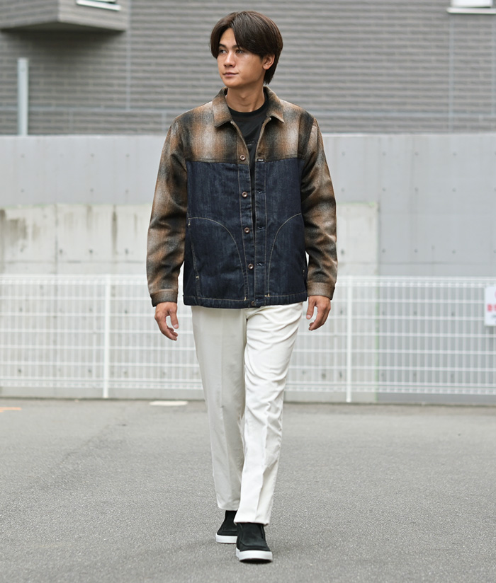 30代40代の秋は、デニムジャケットを少しひねる