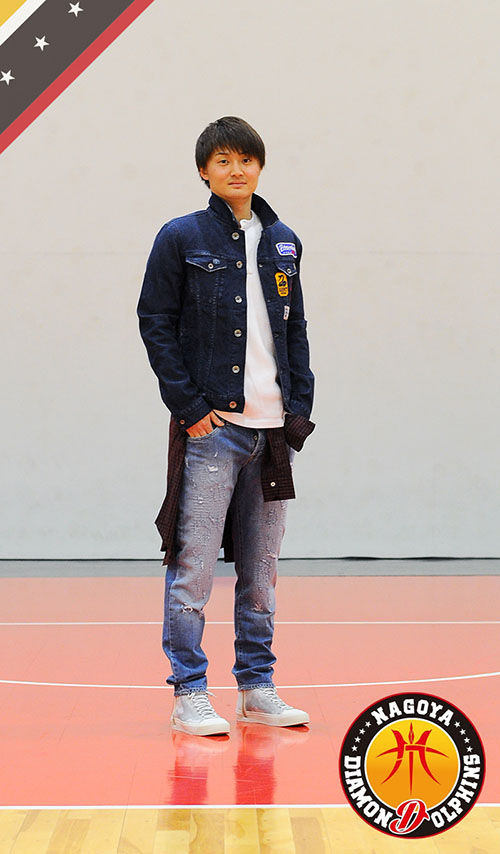 クルチアーニニット