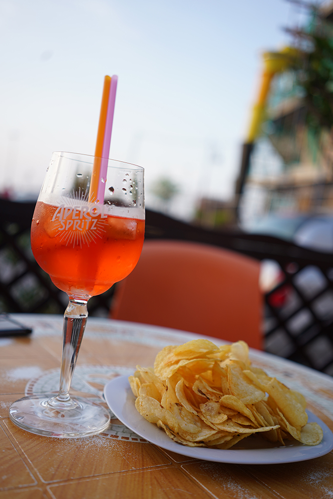 イタリアで人気のスピリッツ。爽やかなオレンジがジュースっぽいんですが、全然、ジュースじゃない（笑）普通に酔っ払います。
