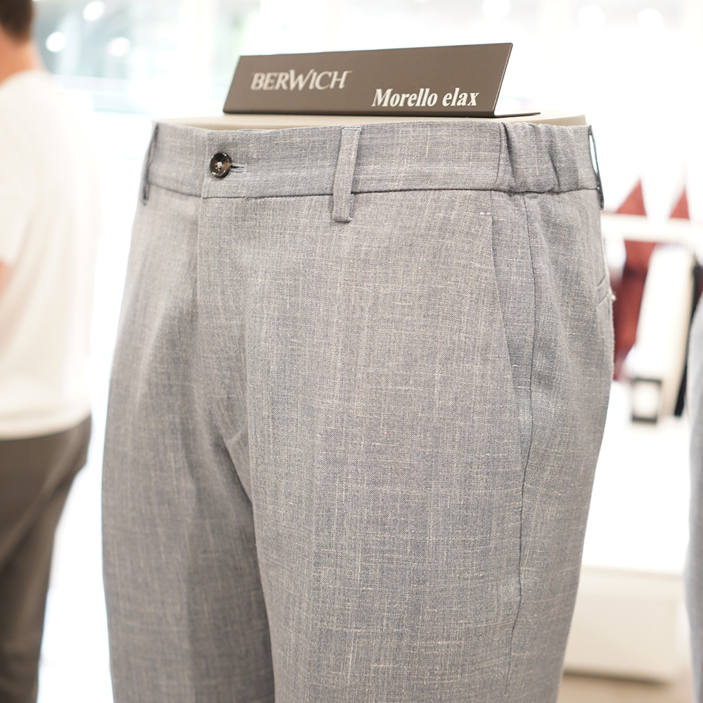 ベルウィッチ BERWICH ショールーム パンツ コーディネート マネキン スタイリング 2026春夏 berwich