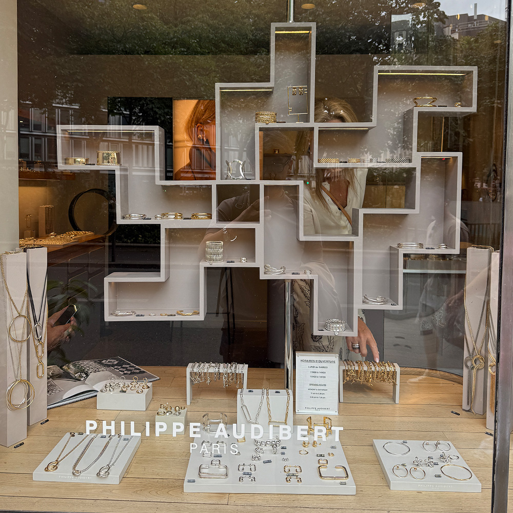 フィリップ オーディベール 工房 職人 シルバーパーツ 手作業 PHILIPPE AUDIBERT