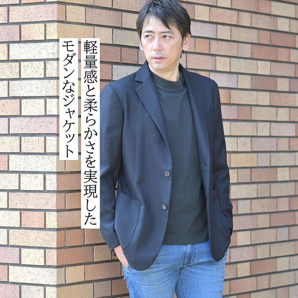 フィンジャック　Finjack　ジャケット着用モデルのバストアップ　軽量感と柔らかさを実現したモダンなジャケット