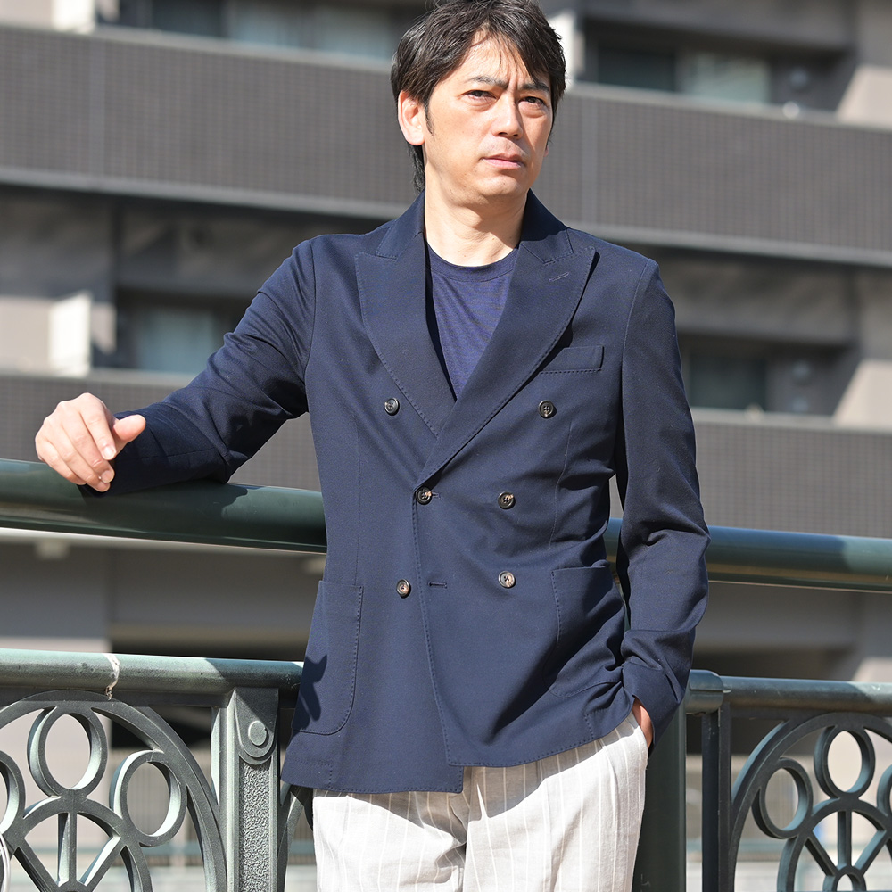 CIRCOLO 1901 チルコロ　ジャケット着用アップ画像